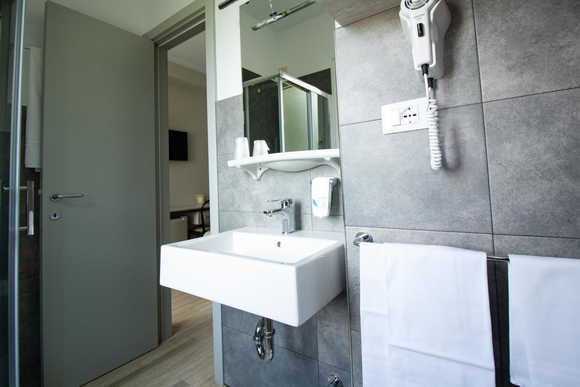 Hotel Europa Термоли Екстериор снимка